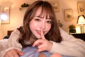 CJOD-333 Cha mẹ vắng mặt, Nụ hôn nồng cháy của ba cô em gái, Vòng tròn có mái che, Bắn phá liên tục, Kazuka Matsumoto, Mitsuki Nagisa, Rei Kuruki
